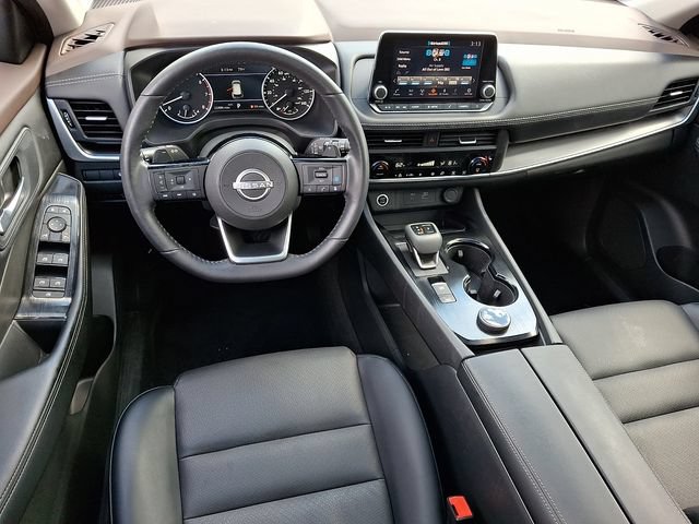 Used 2023 Nissan Rogue SV w/ SV Premium B Package AWD/4WD image 2