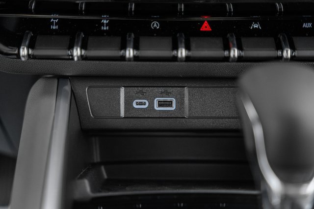 New 2026 Chevrolet Colorado ZR2 w/ Technology Package image 29