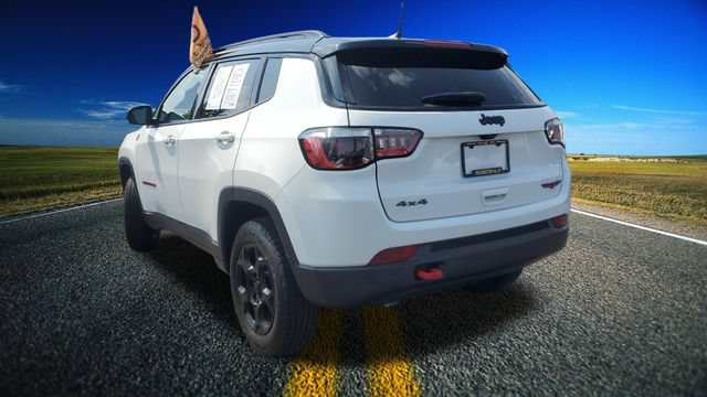 Used 2023 Jeep Compass Trailhawk w/ Trailhawk Convenience Group AWD/4WD image 23