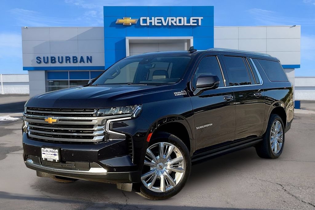 Used 2024 Chevrolet Suburban High Country RWD image 1