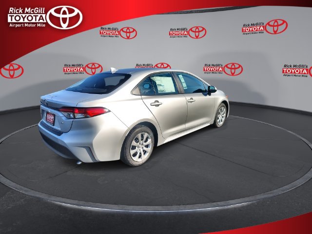 New 2027 Toyota Corolla LE FWD image 8
