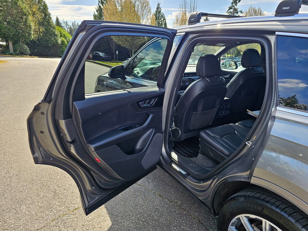 Used 2017 Audi Q7 3.0T Premium Plus image 22