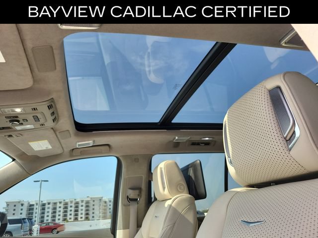 Certified 2024 Cadillac Escalade Sport Platinum w/ LPO, Floor Liner Package AWD/4WD image 23