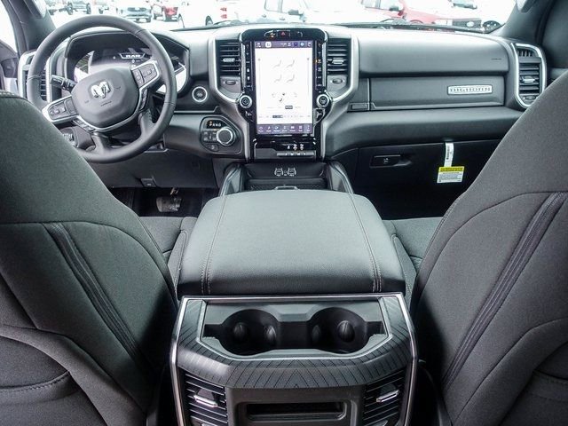 New 2026 RAM 1500 Big Horn AWD/4WD image 18