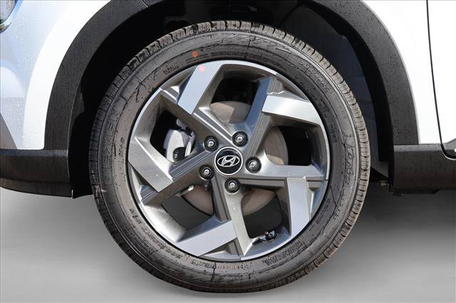 New 2026 Hyundai Venue SEL FWD image 9