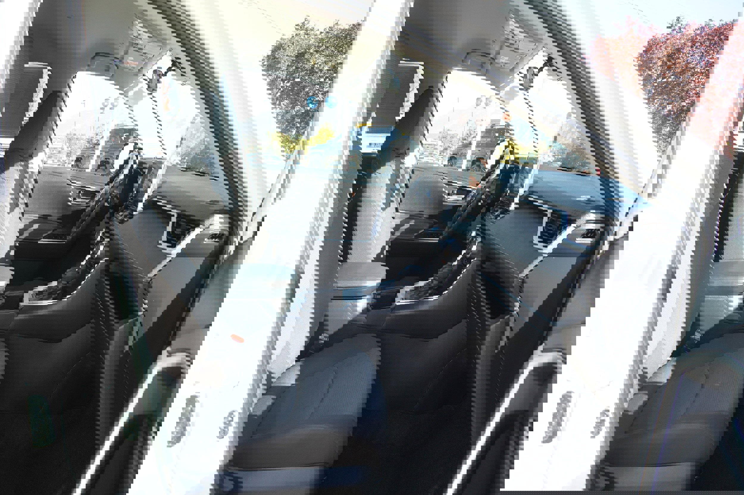 Certified 2025 Toyota RAV4 XLE image 23