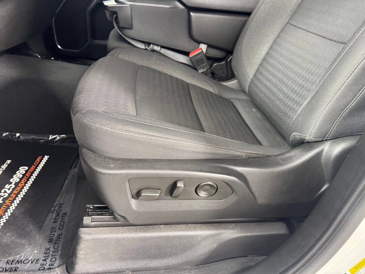 Used 2023 Chevrolet Silverado 1500 LT w/ Protection Package AWD/4WD image 13