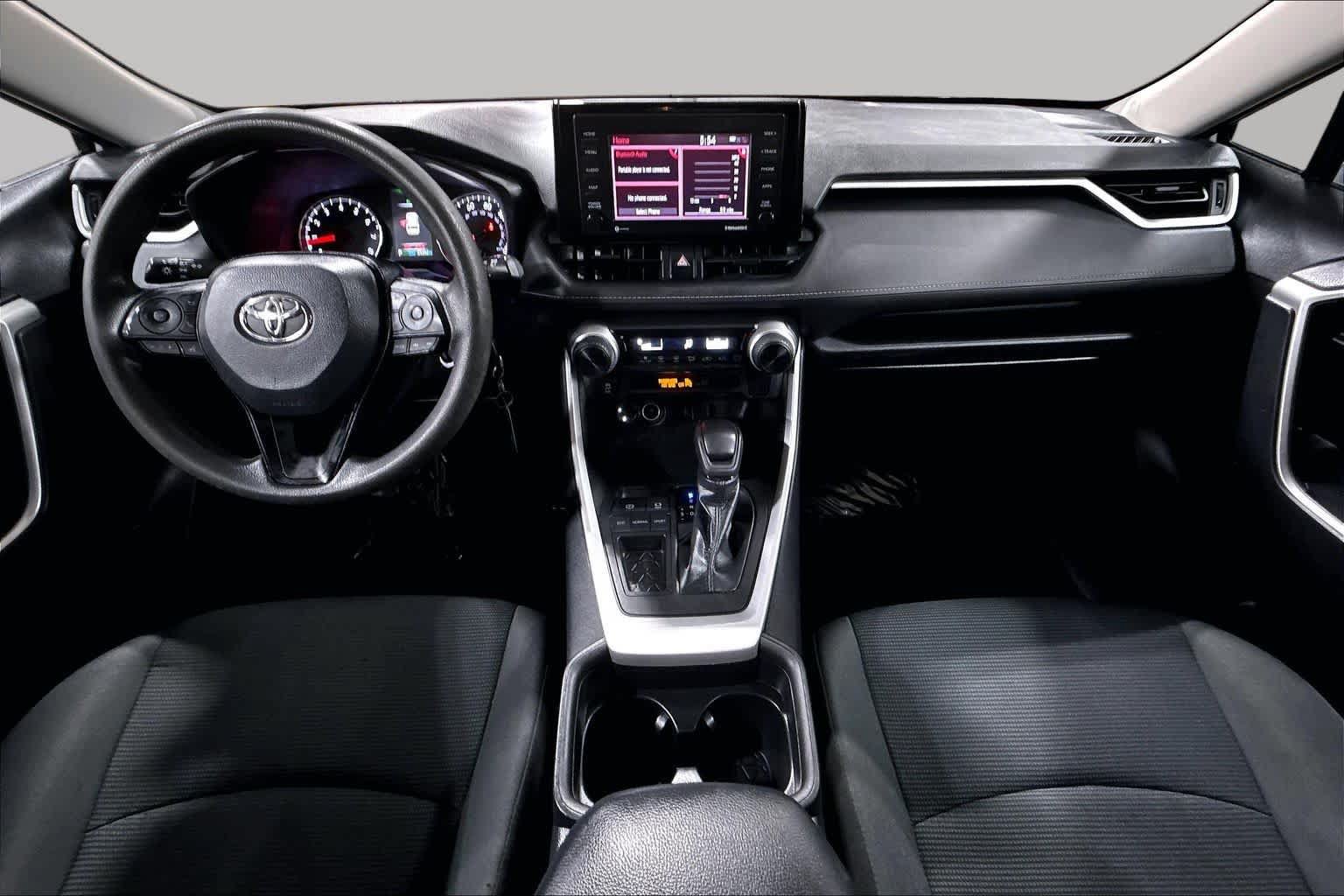 Certified 2021 Toyota RAV4 LE FWD image 15
