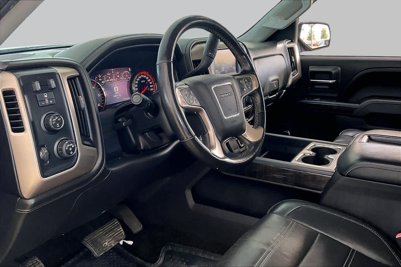 Used 2015 GMC Sierra 1500 Denali w/ Driver Alert Package AWD/4WD image 17