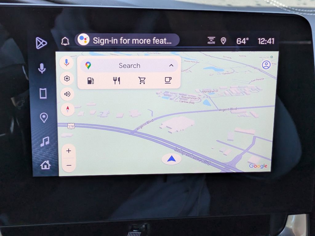 Used 2024 Chevrolet Corvette Stingray Coupe w/ 1LT image 19