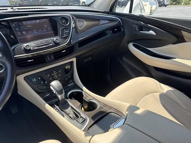 Used 2019 Buick Envision Essence FWD image 12