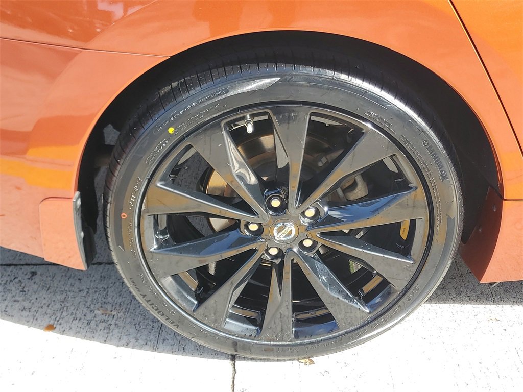 Certified 2019 Nissan Maxima SR w/ Illumination Package image 7