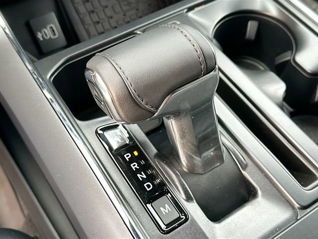 New 2025 Ford F150 Lariat w/ Equipment Group 501A Mid image 12