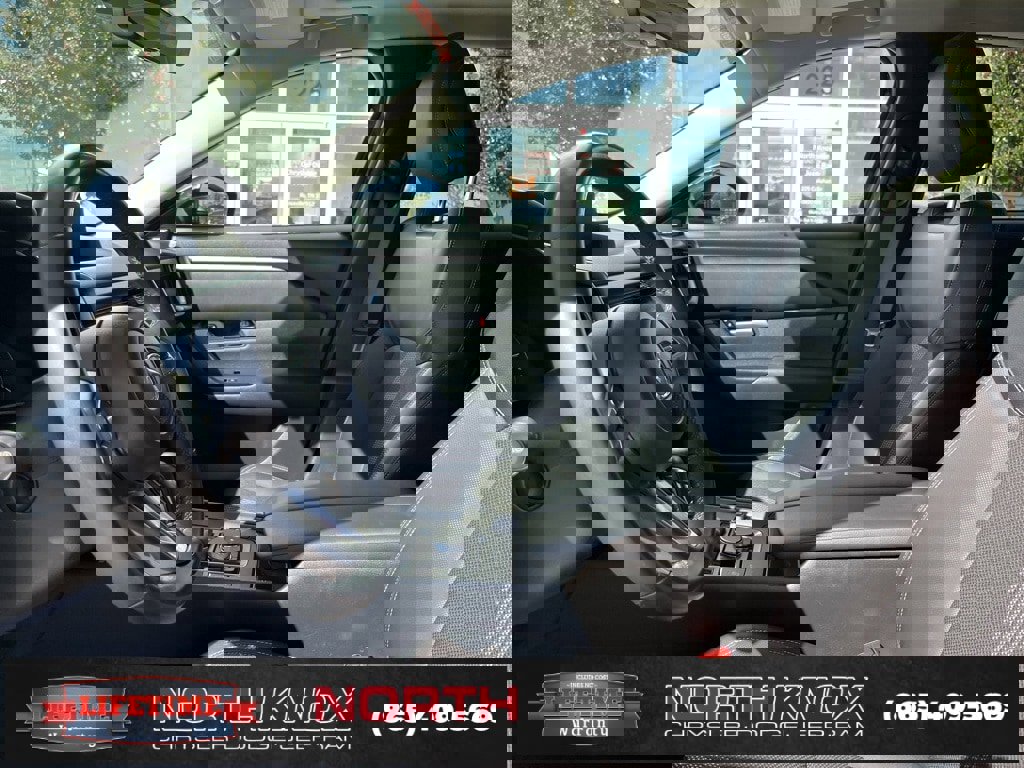 Used 2024 MAZDA CX-50 AWD 2.5 S w/ Premium Package image 4