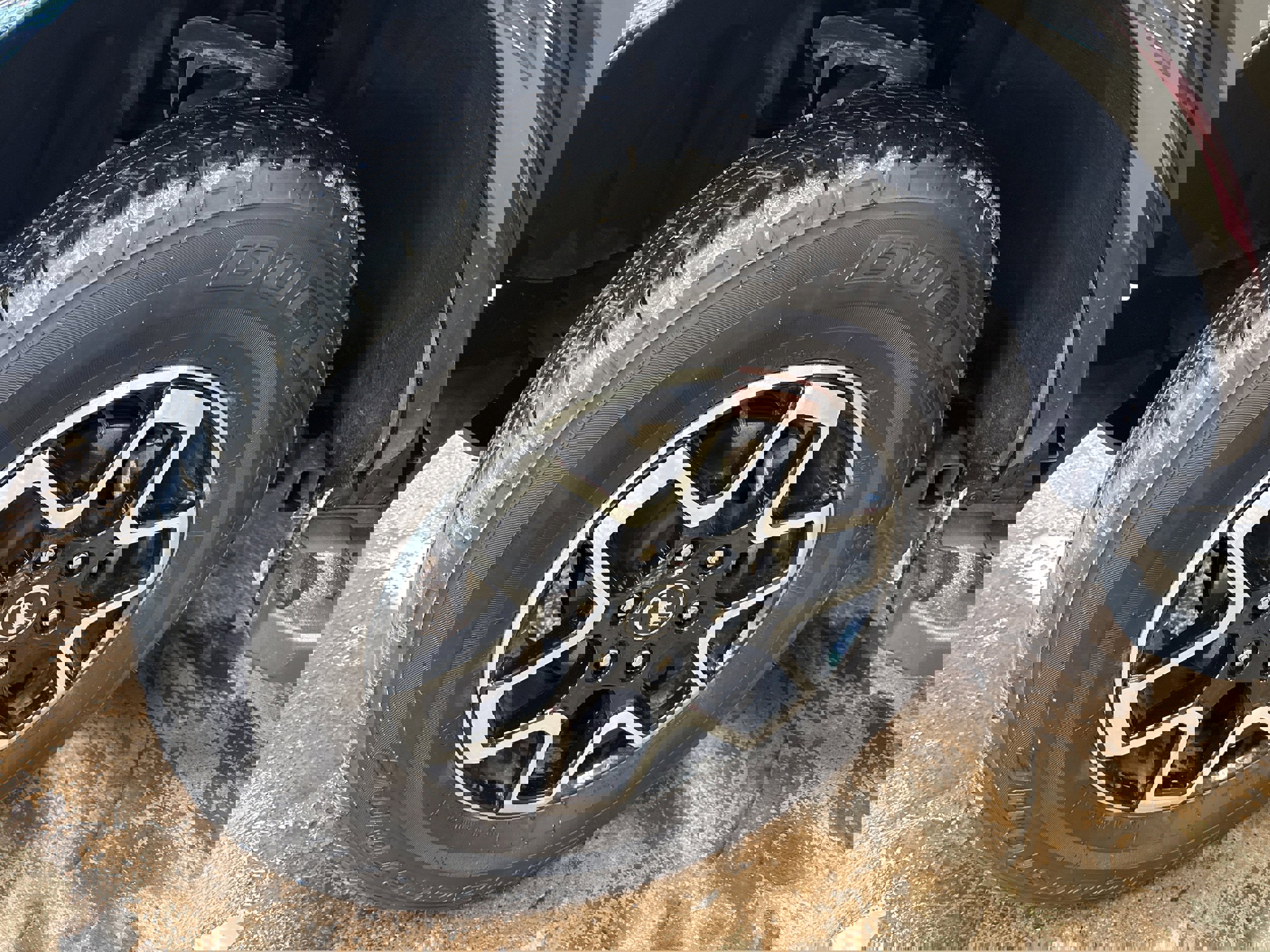 Used 2024 Ford Bronco Outer Banks image 4