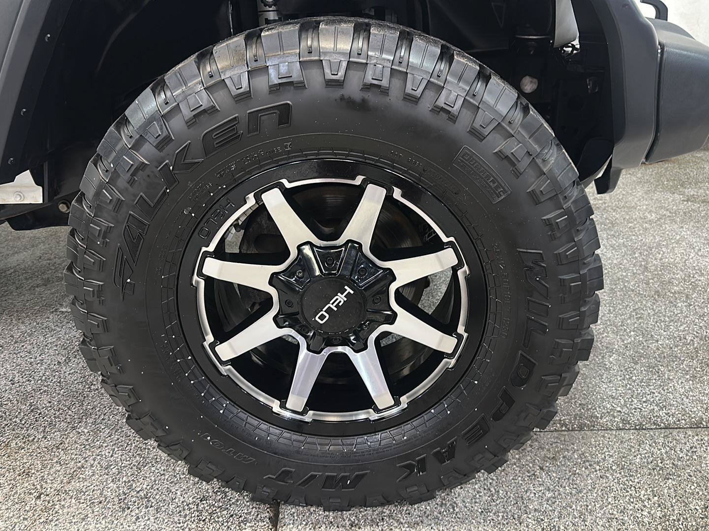 Used 2020 Jeep Gladiator Sport w/ Quick Order Package 24S AWD/4WD image 10