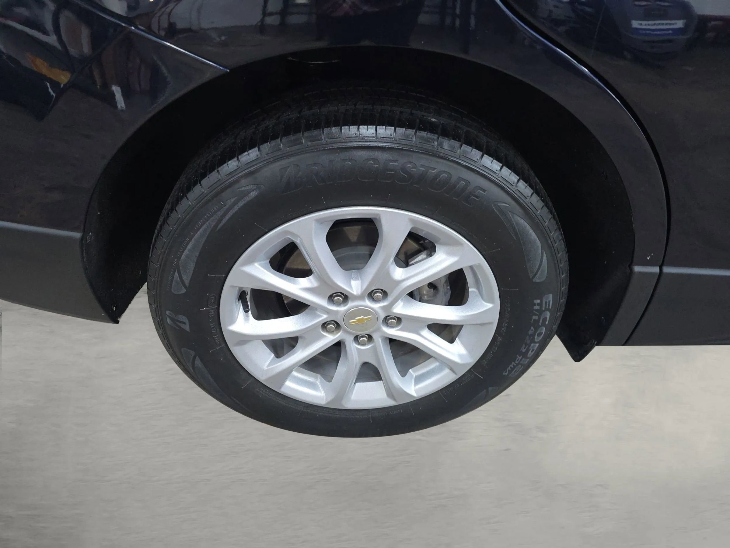 Used 2021 Chevrolet Equinox LS image 16