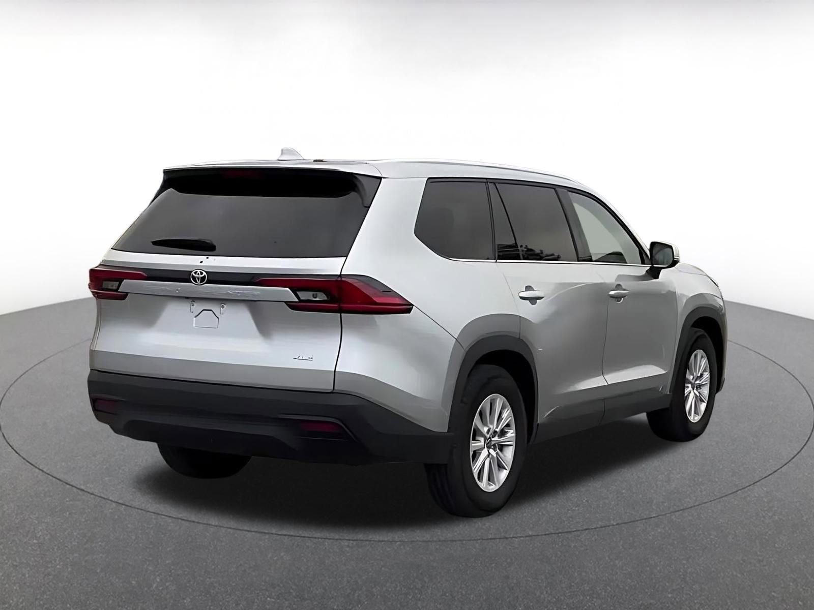 Used 2025 Toyota Grand Highlander FWD image 14