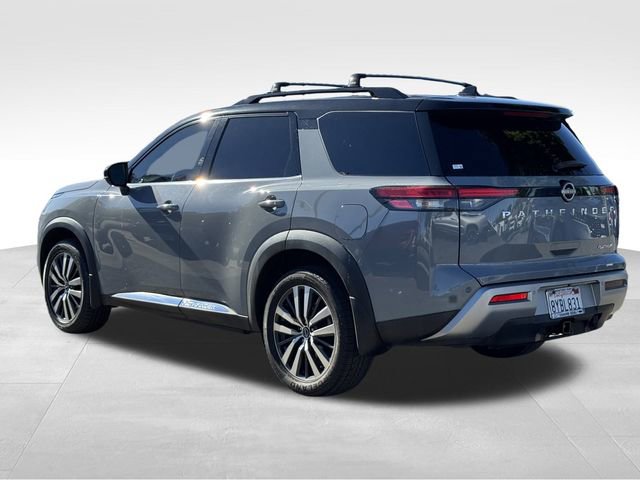 Used 2022 Nissan Pathfinder Platinum w/ Cargo Package image 3