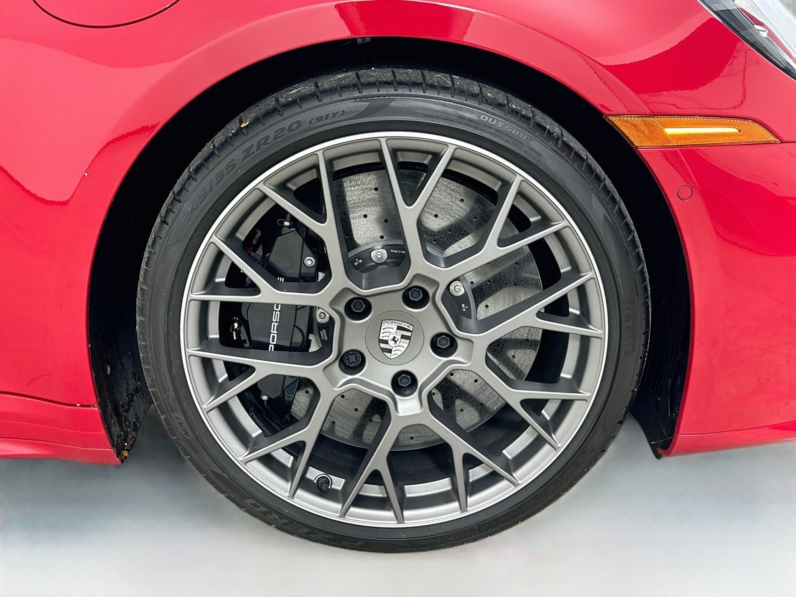 Used 2025 Porsche 911 Carrera S RWD image 10