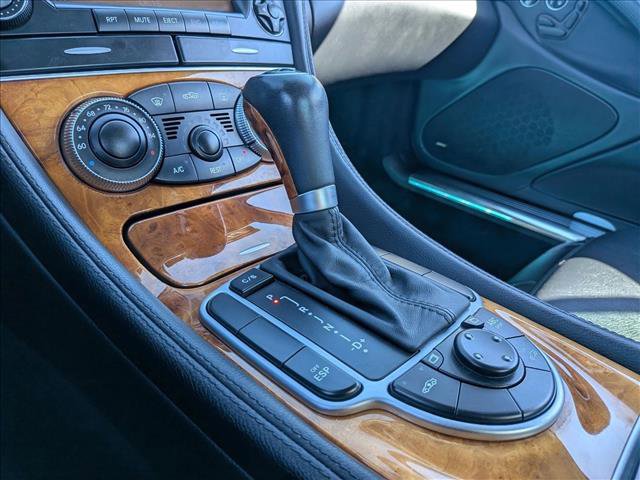 Used 2007 Mercedes-Benz SL 550 w/ Trim Pkg image 16