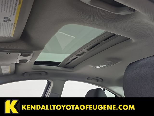 Used 2015 Chevrolet Cruze LT w/ Sun And Sound Package FWD image 23