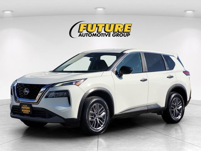 Used 2023 Nissan Rogue S AWD/4WD image 5