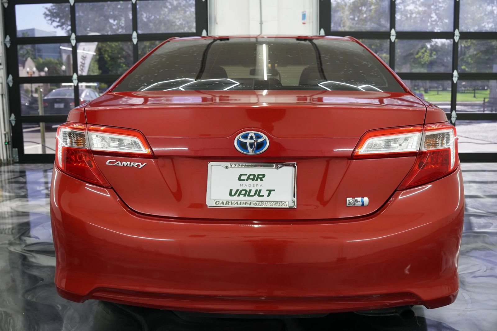 Used 2012 Toyota Camry LE w/ Preferred Accessory Pkg FWD image 11