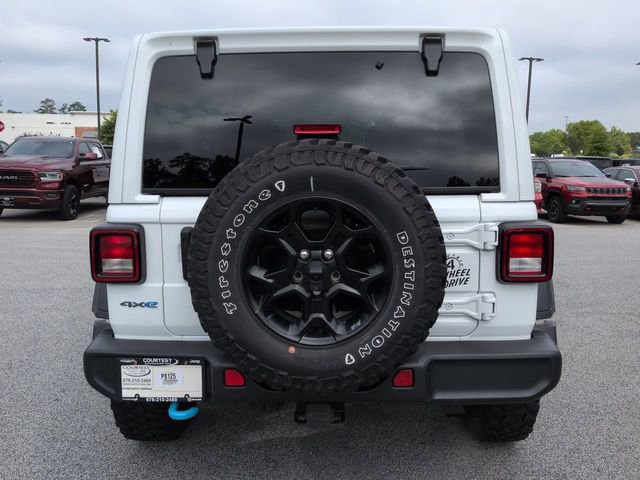 Certified 2023 Jeep Wrangler Unlimited w/ Cold Weather Group AWD/4WD image 6