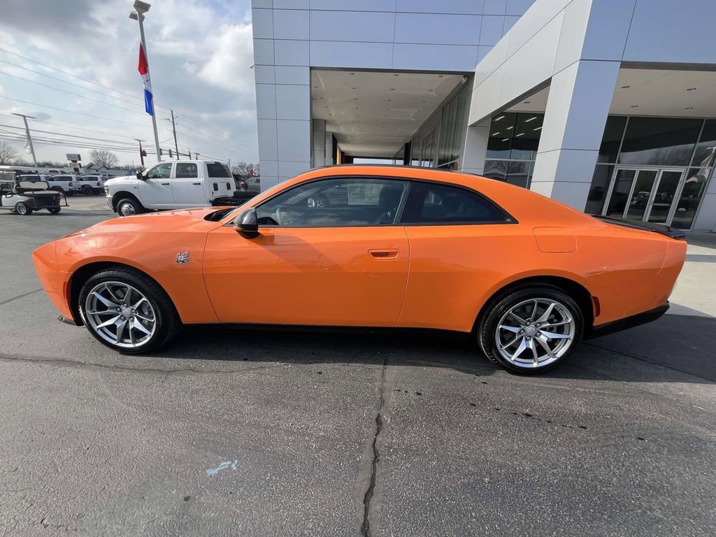 Certified 2026 Dodge Charger Scat Pack w/ Wheel & Tire Package AWD/4WD image 4