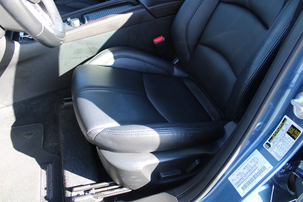 Used 2017 MAZDA MAZDA3 Touring FWD image 21