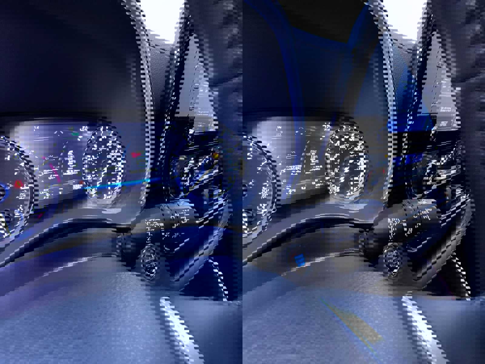 Used 2022 Toyota Highlander XLE image 19