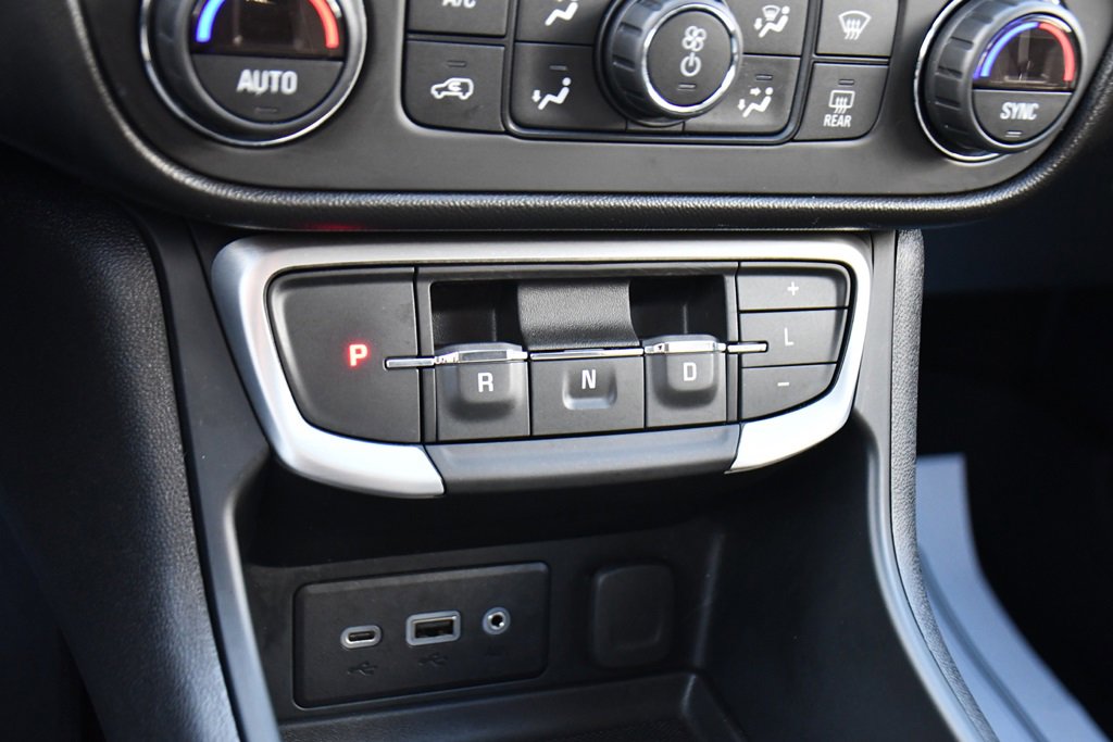 Used 2022 GMC Terrain SLE w/ Driver Convenience Package image 30