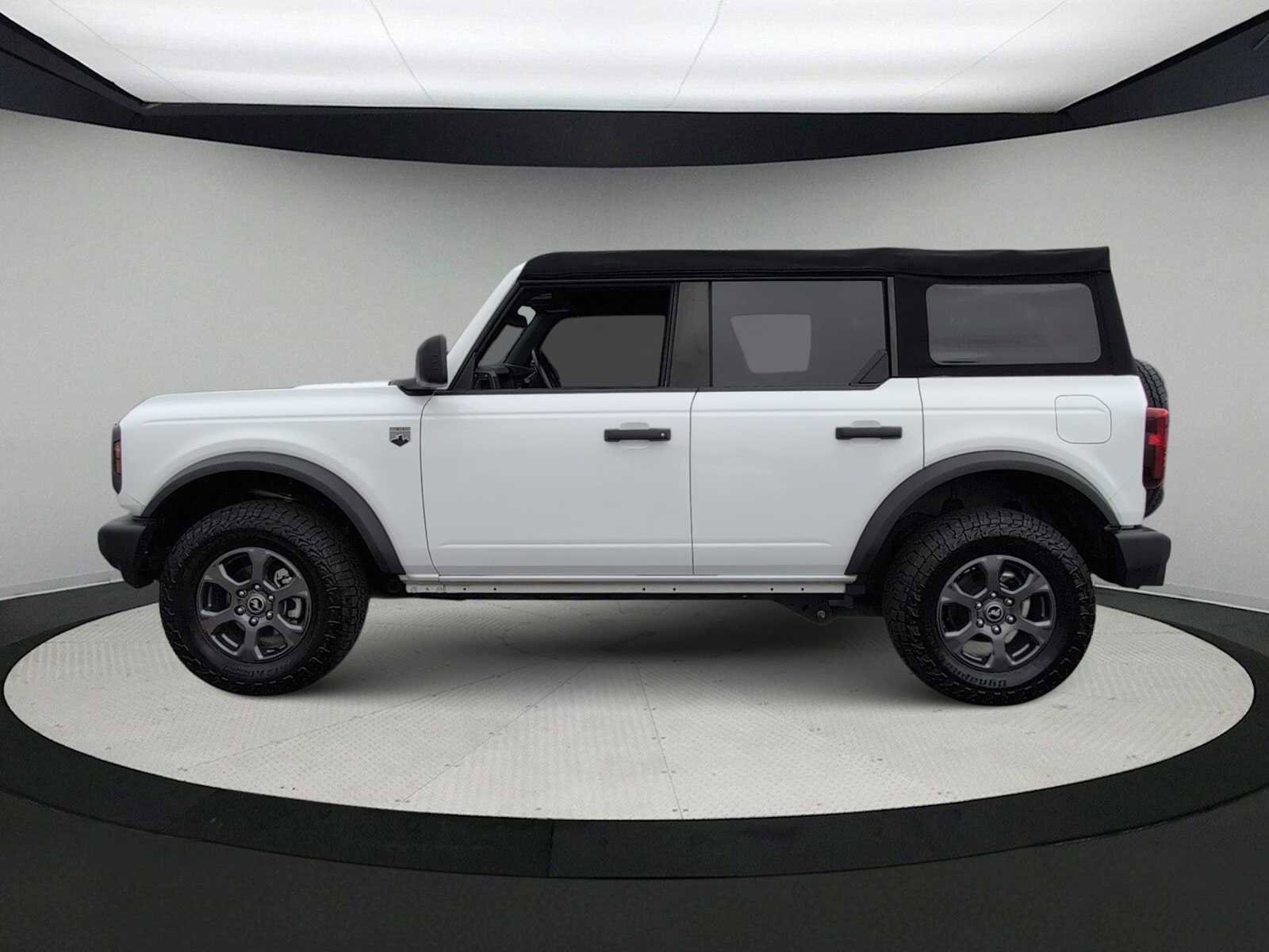Used 2023 Ford Bronco Big Bend image 5