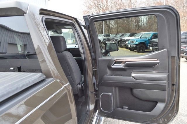 Used 2023 Chevrolet Silverado 1500 LT image 33