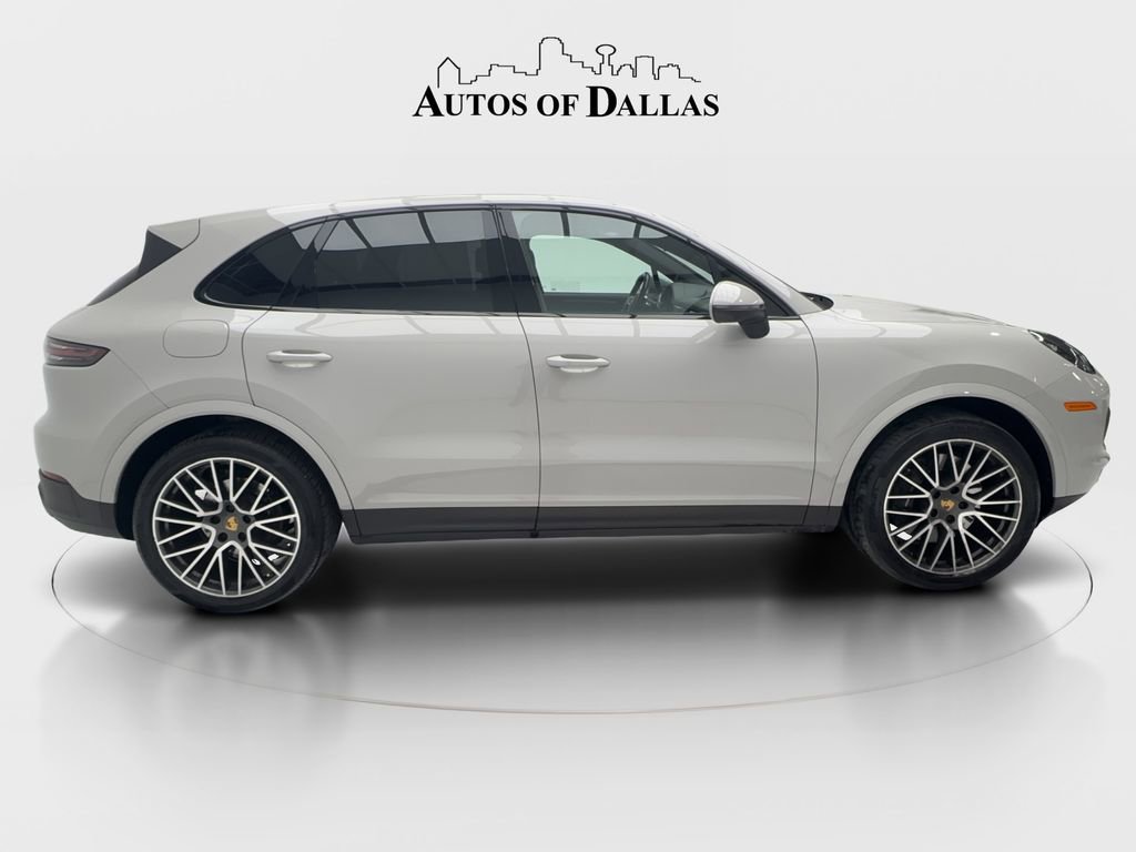 Used 2023 Porsche Cayenne image 6