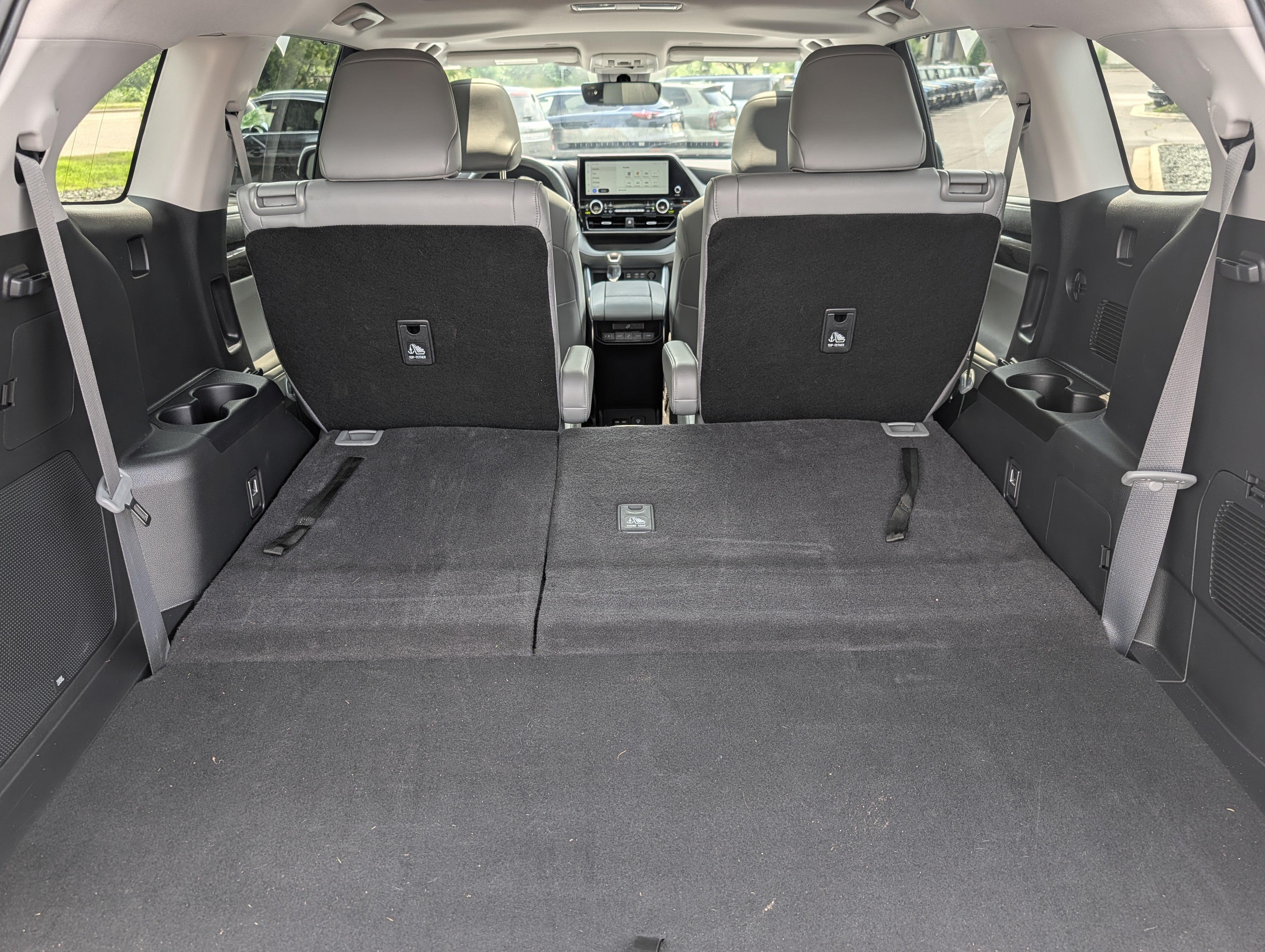 Used 2024 Toyota Highlander Limited AWD/4WD image 18