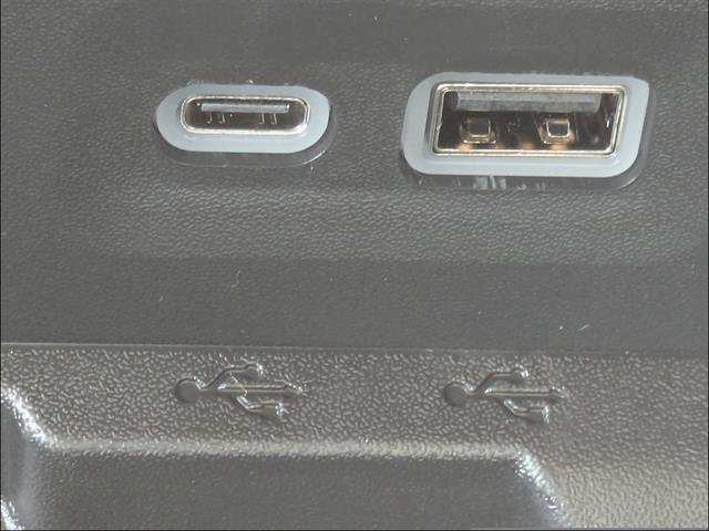 New 2026 GMC Yukon Denali w/ Sun & Power Step Package RWD image 30