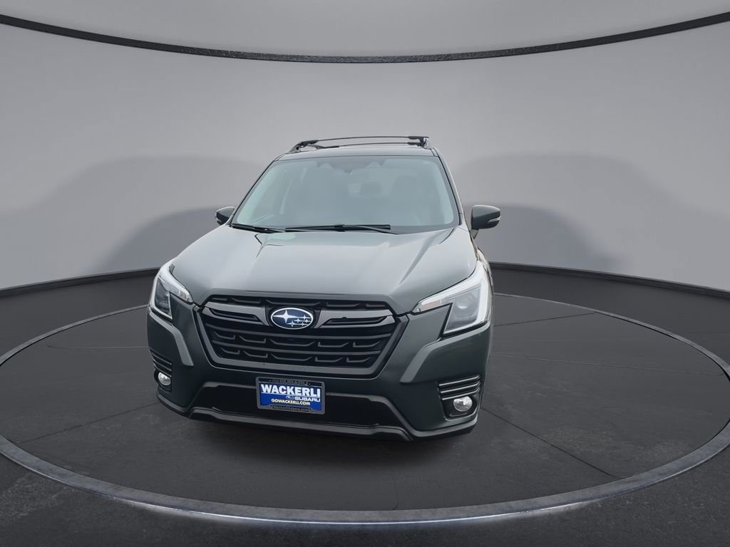 Used 2023 Subaru Forester Limited image 4