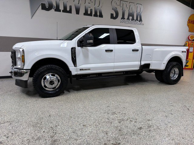 Used 2024 Ford F350 XL w/ Snow Plow Prep Package image 4