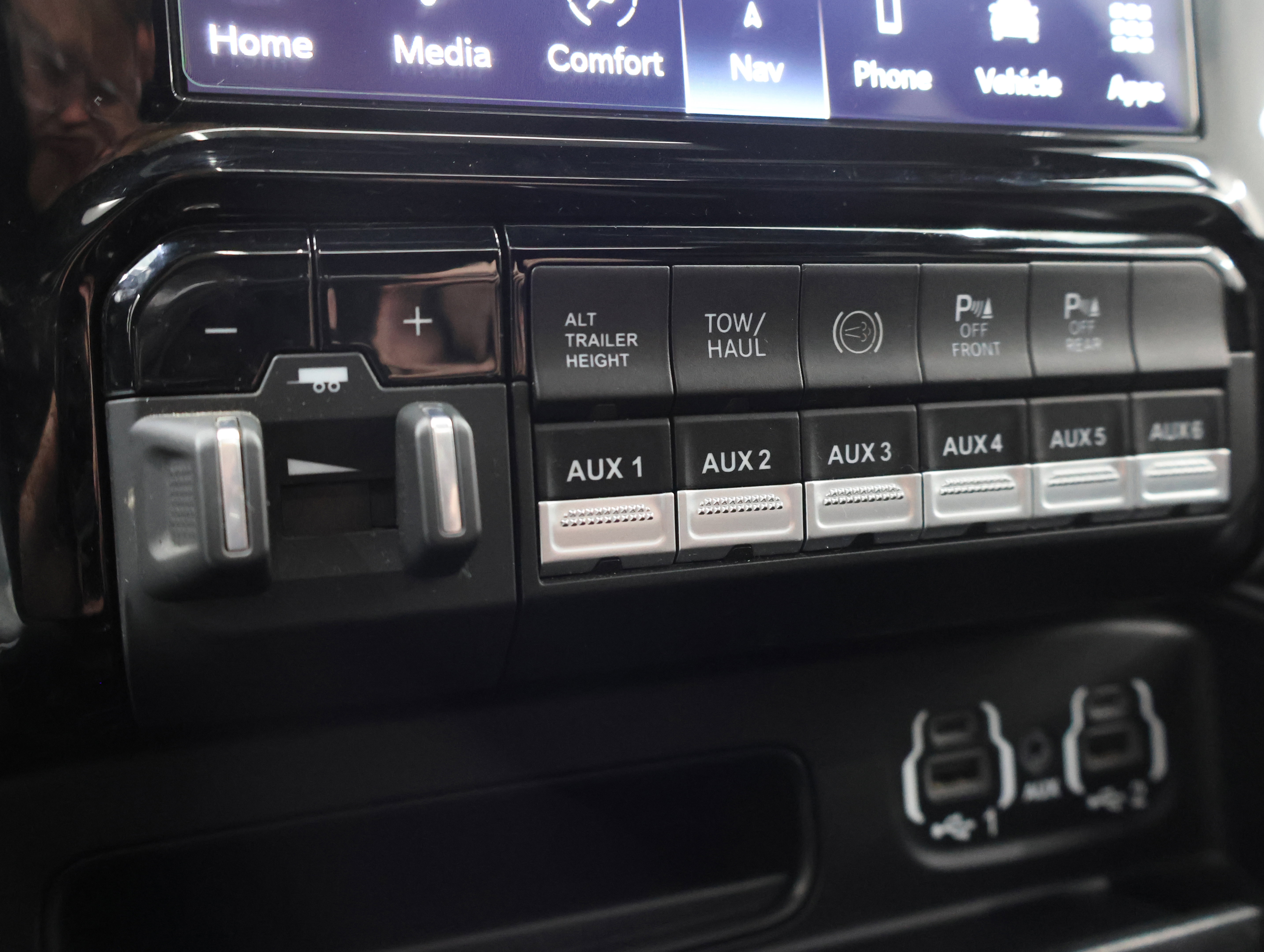 Used 2022 RAM 3500 Laramie image 48