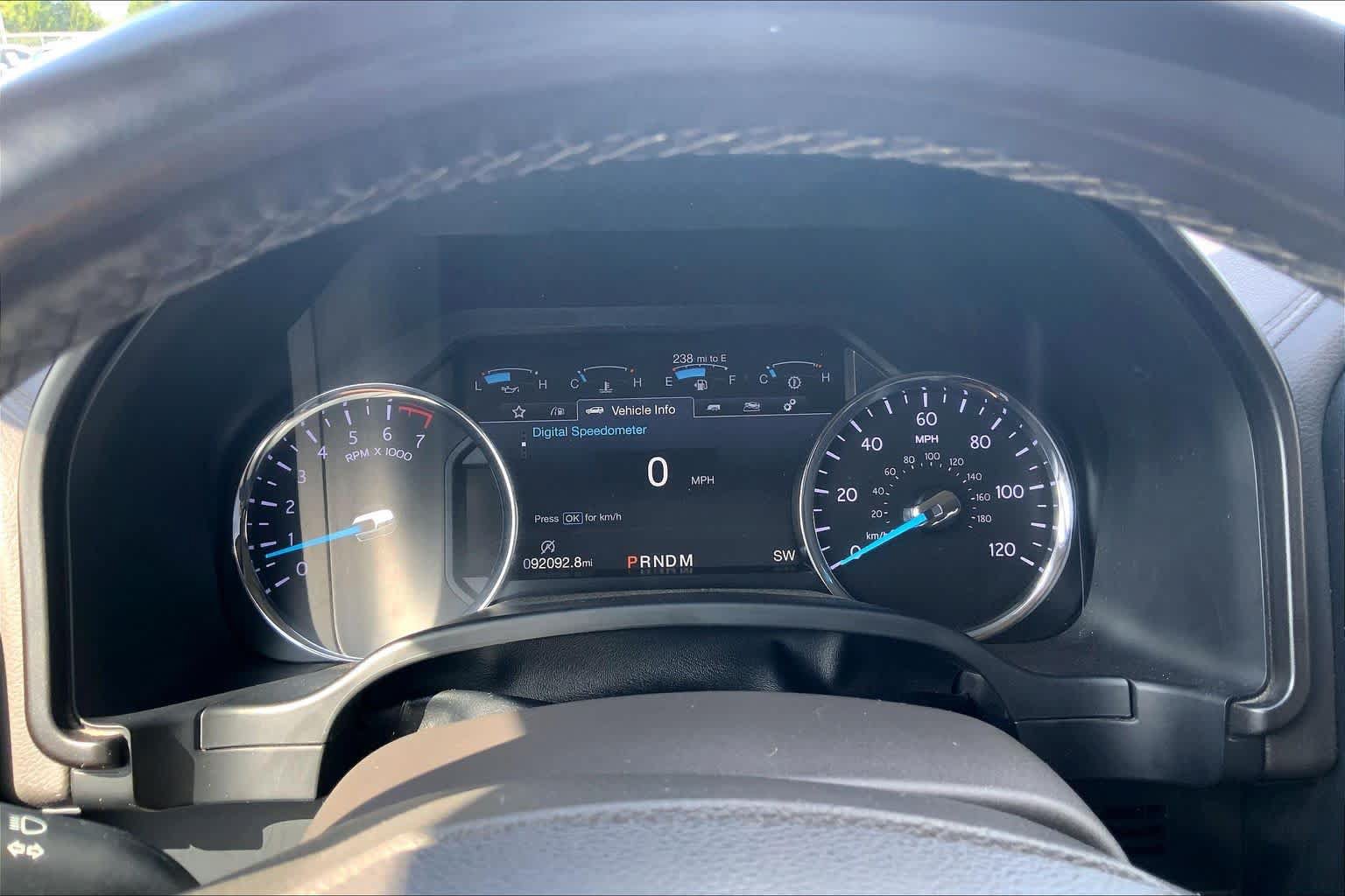 Used 2018 Ford Expedition Limited RWD image 26