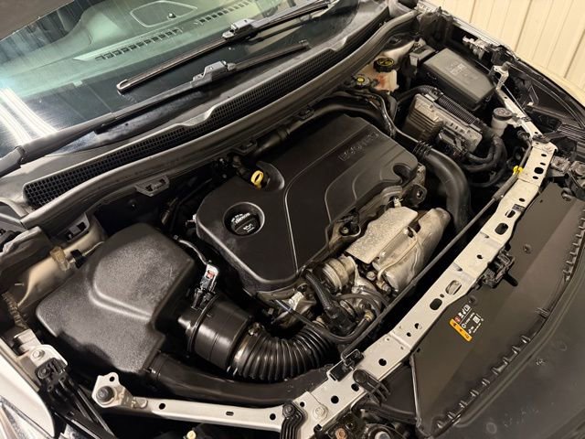 Used 2018 Chevrolet Cruze LT image 35