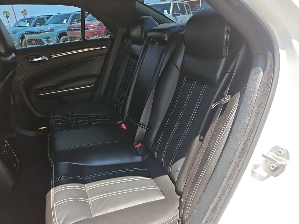 Certified 2023 Chrysler 300 S RWD image 17