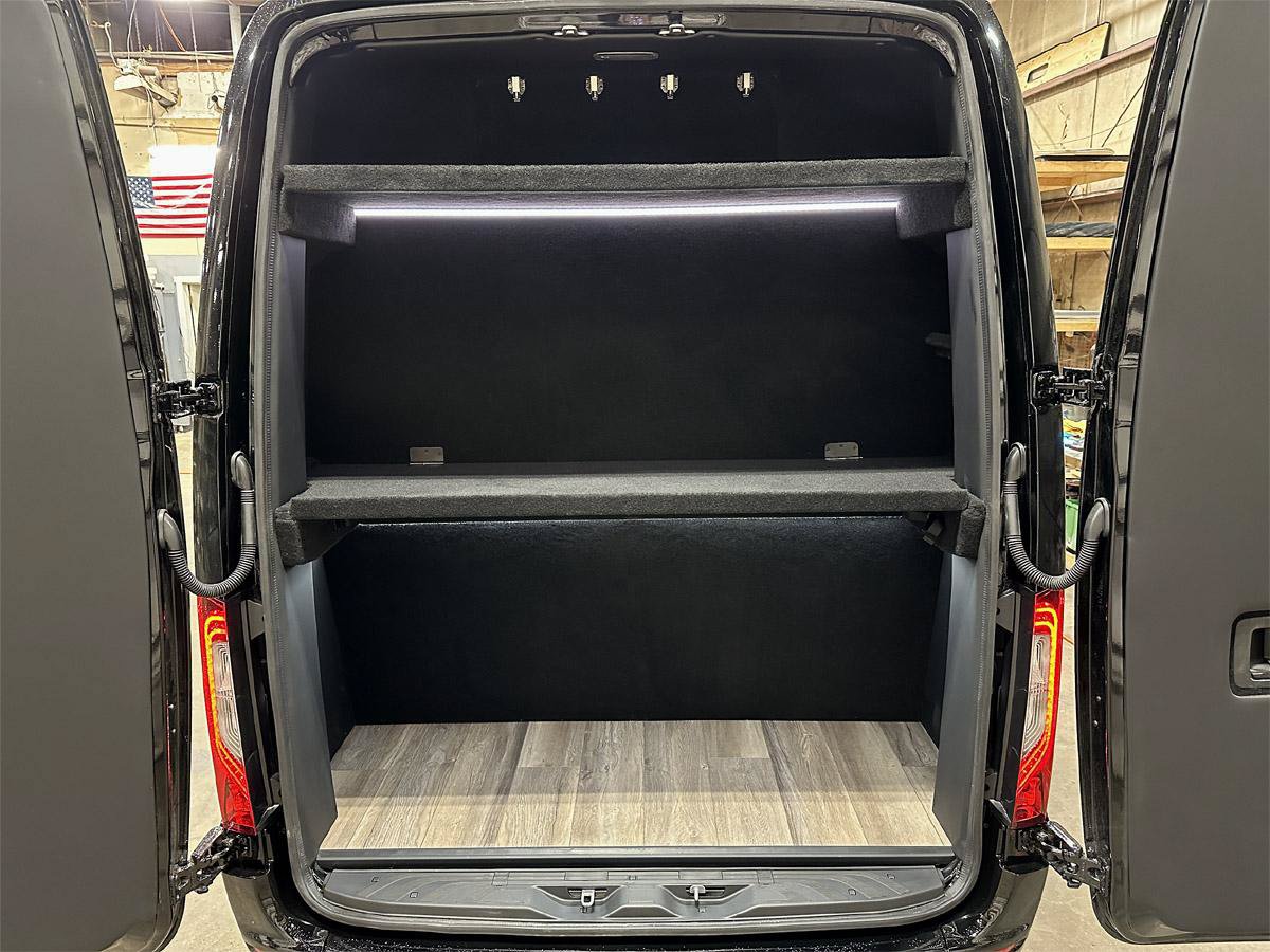 Used 2024 Mercedes-Benz Sprinter 3500 image 40