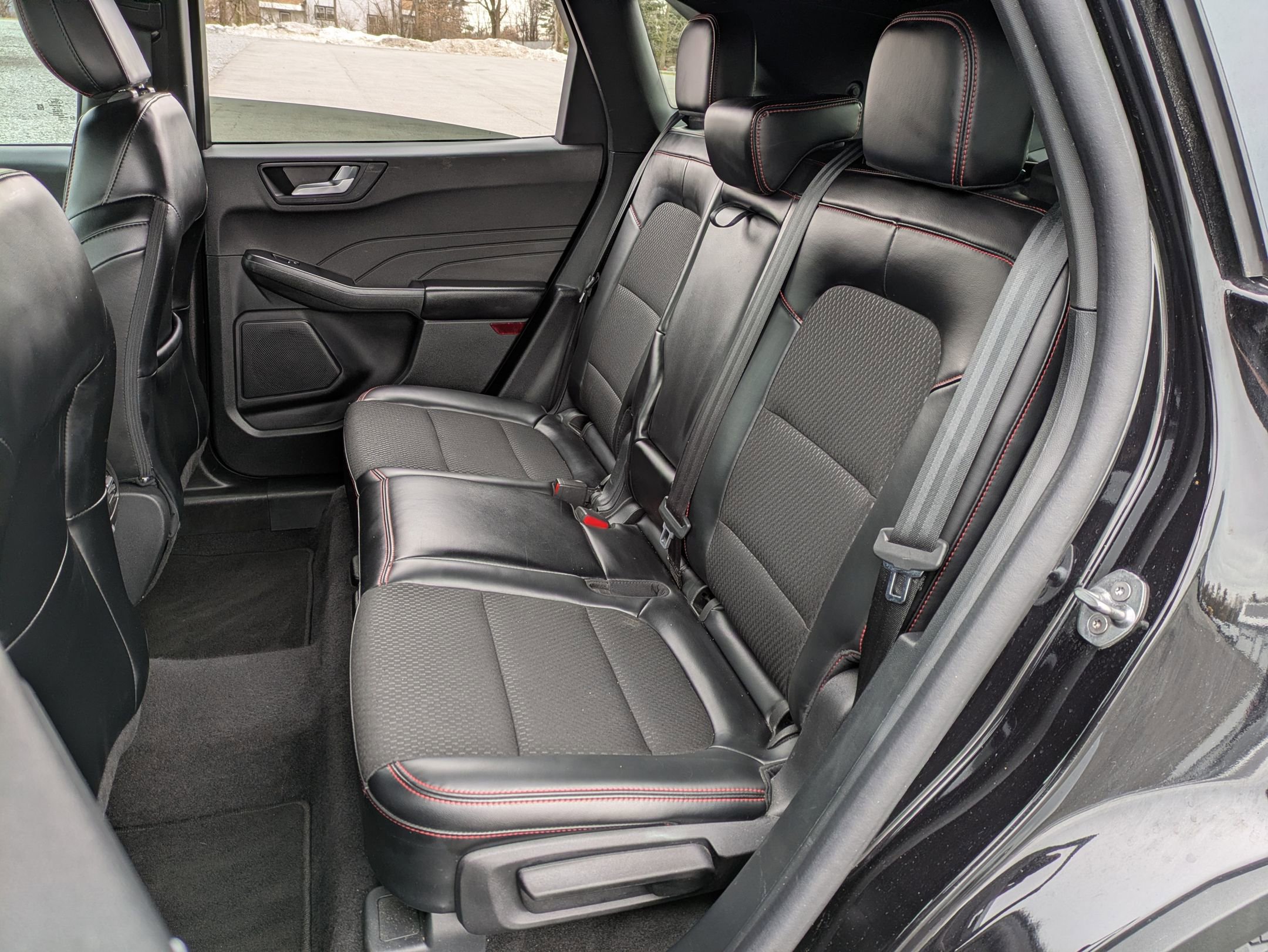 Used 2025 Ford Escape ST-Line Select image 17