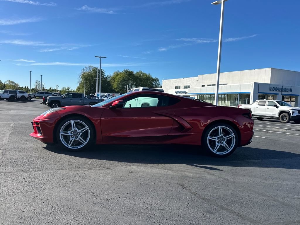 Used 2024 Chevrolet Corvette Stingray Coupe w/ 1LT image 5