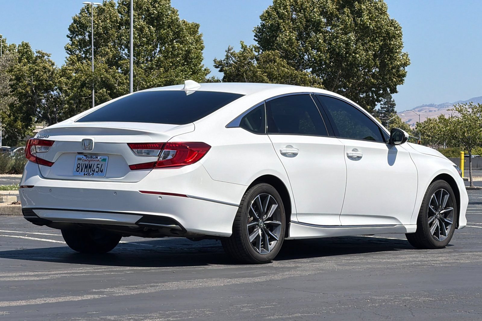 Used 2021 Honda Accord EX-L image 4
