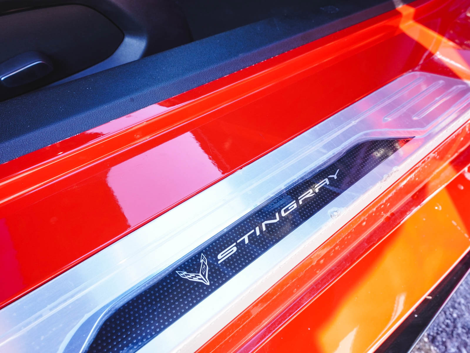 Used 2021 Chevrolet Corvette Stingray Coupe w/ Engine Appearance Package image 34