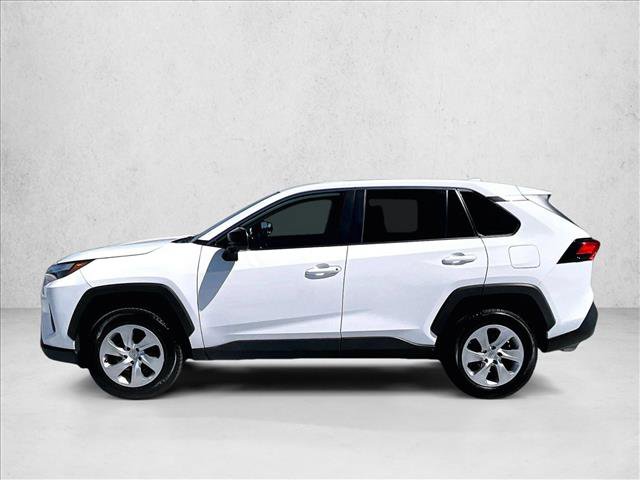Used 2023 Toyota RAV4 LE image 6